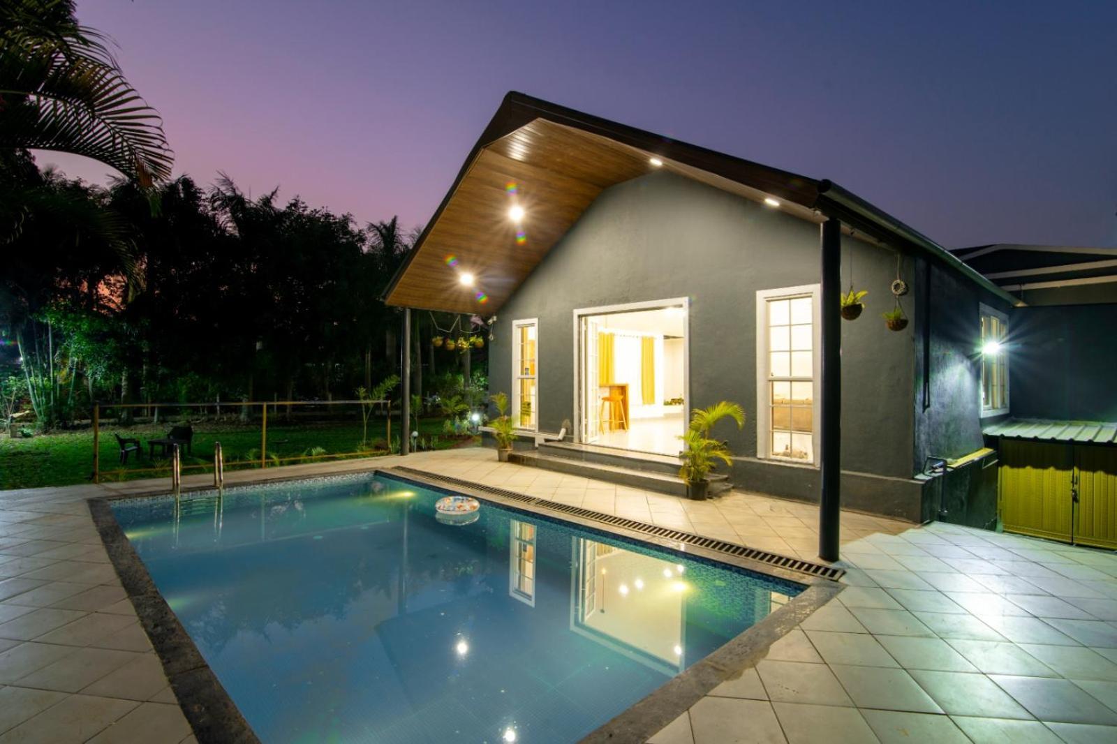 Silver Farm Villa Nashik Buitenkant foto