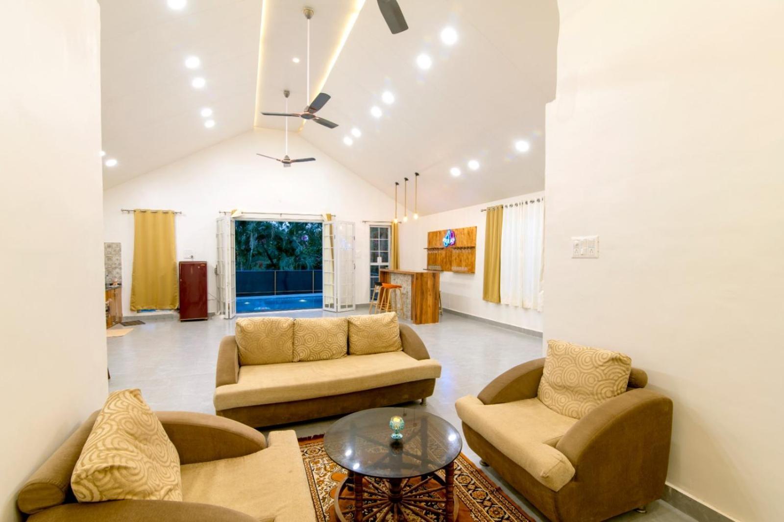 Silver Farm Villa Nashik Buitenkant foto